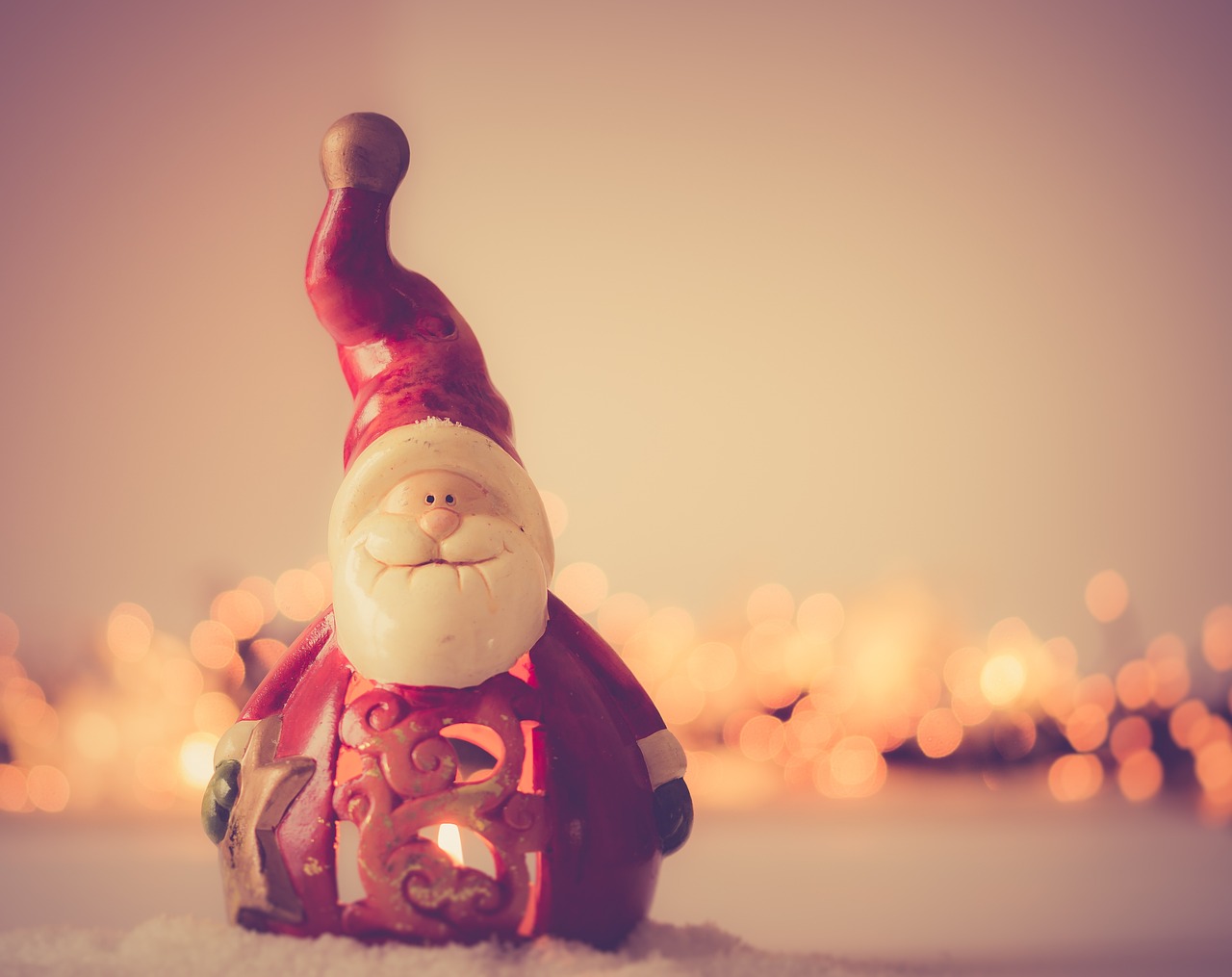 erleben sie die zauberhafte weihnachtszeit mit festlichen traditionen, glänzenden lichtern und unvergesslichen momenten. entdecken sie geschenke, dekorationen und festliche rezepte für ein frohes fest!